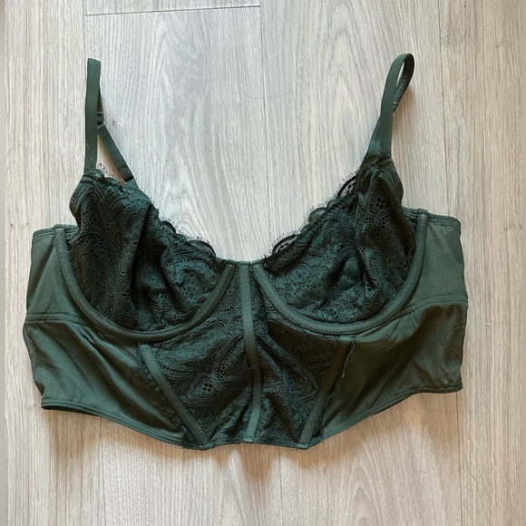 Hollister Bustier - Picture 1 of 2